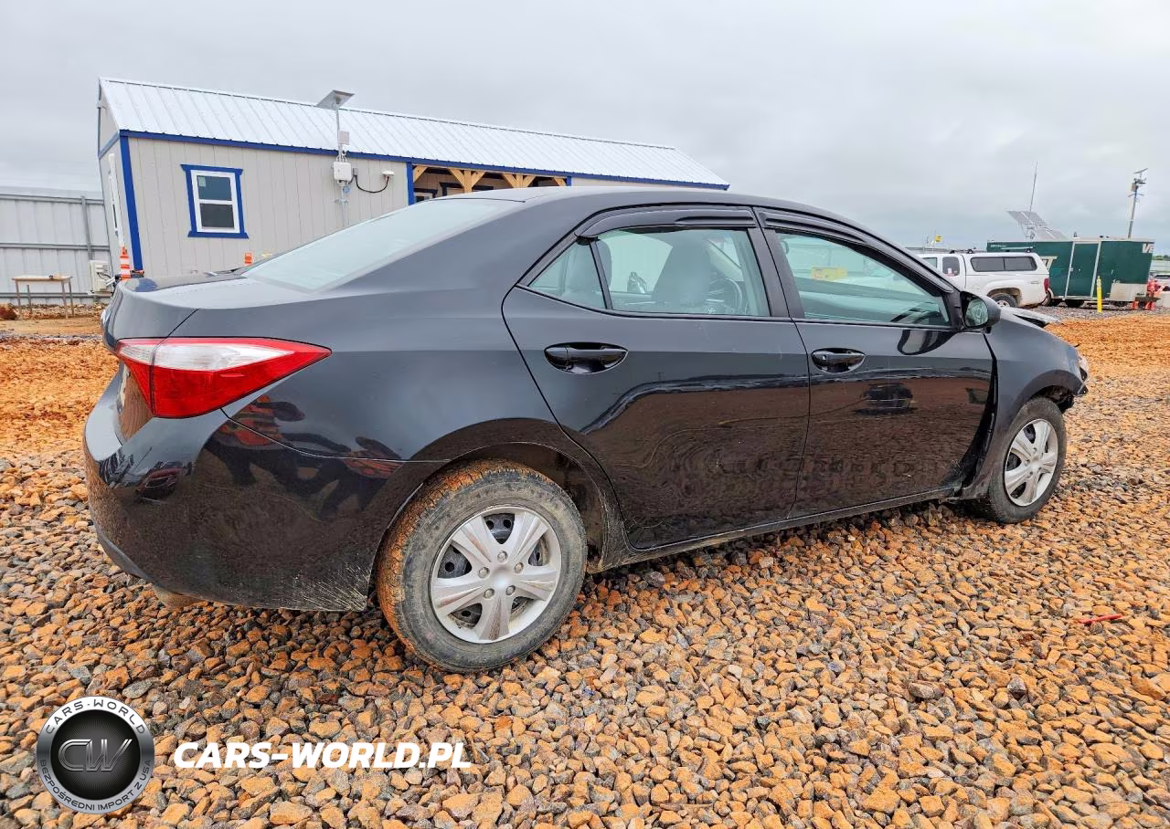 2014 Toyota Corolla L VIN:5YFBURHE9EP115064 - 3