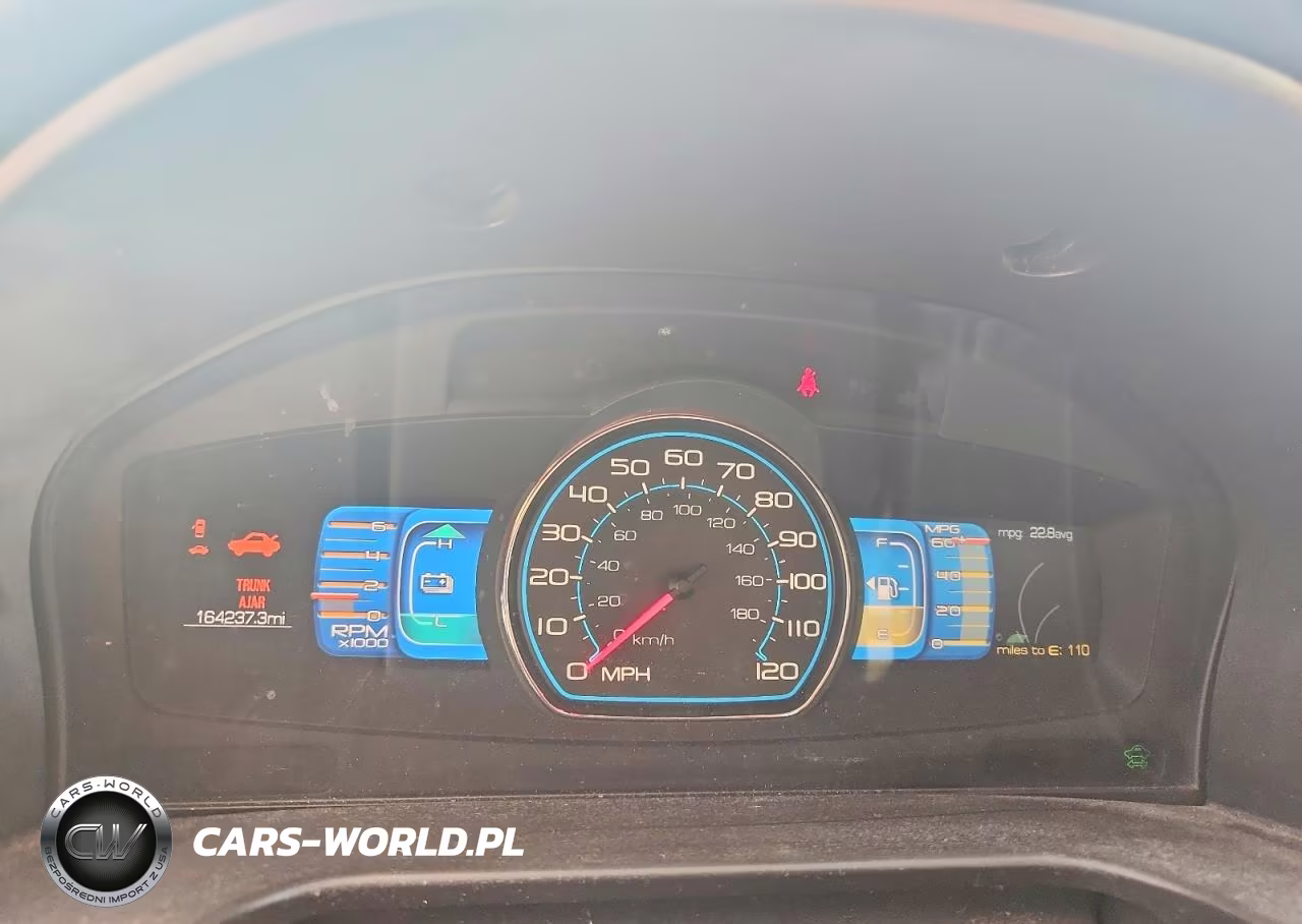2010 Ford Fusion Hybrid VIN:3FADP0L35AR233950 - 9