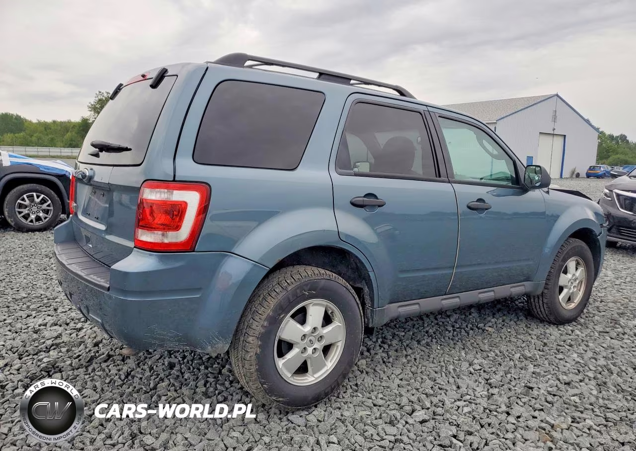 2012 Ford Escape Xlt VIN:1FMCU0D77CKC03870 - 3