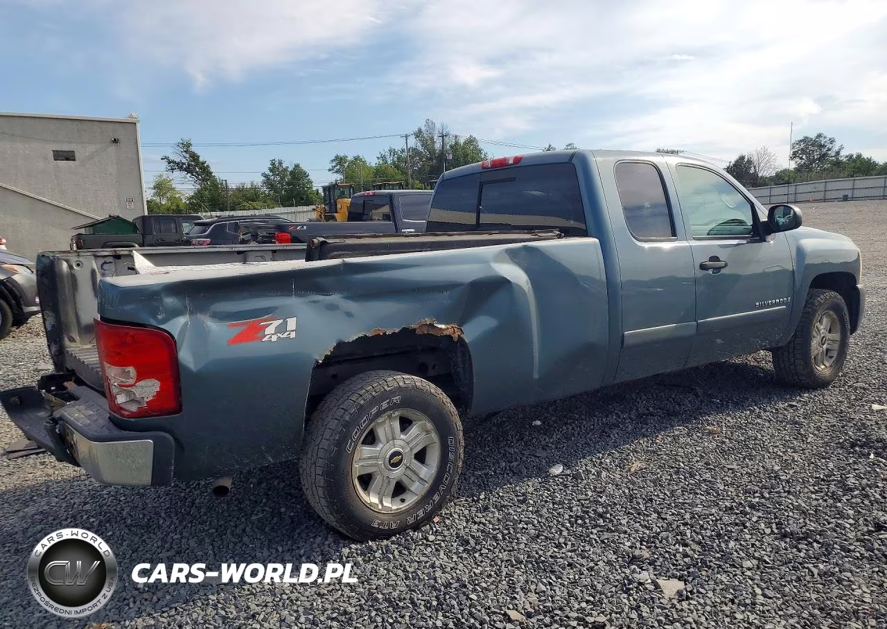 2008 Chevrolet Silverado K1500 VIN:1GCEK19048E164181 - 3