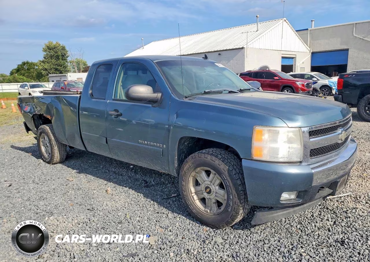 2008 Chevrolet Silverado K1500 VIN:1GCEK19048E164181 - 4