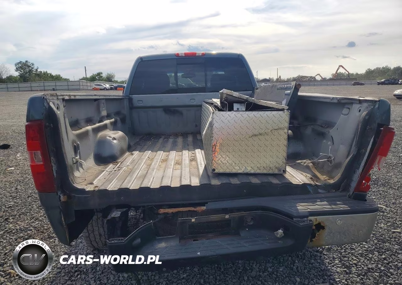 2008 Chevrolet Silverado K1500 VIN:1GCEK19048E164181 - 6