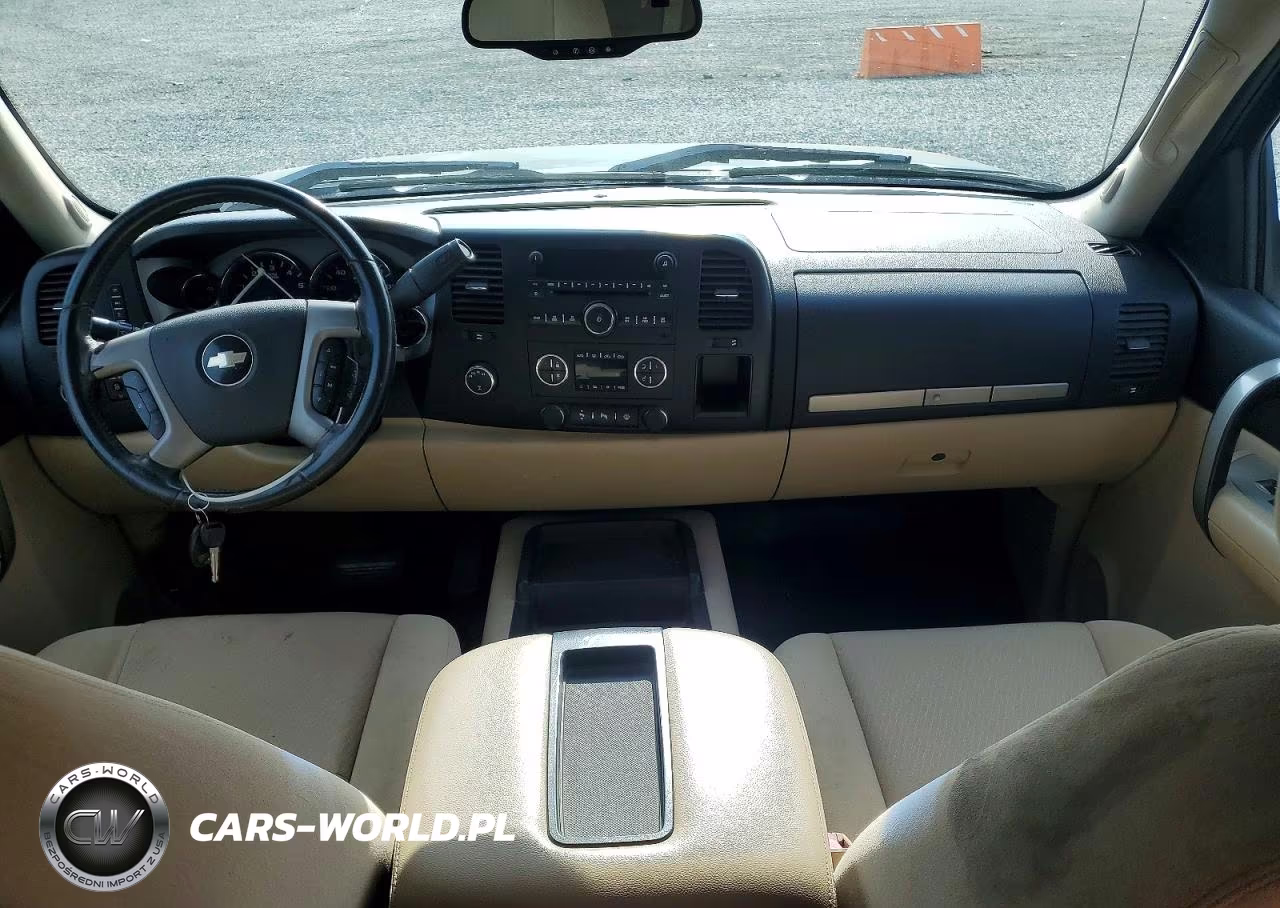 2008 Chevrolet Silverado K1500 VIN:1GCEK19048E164181 - 8