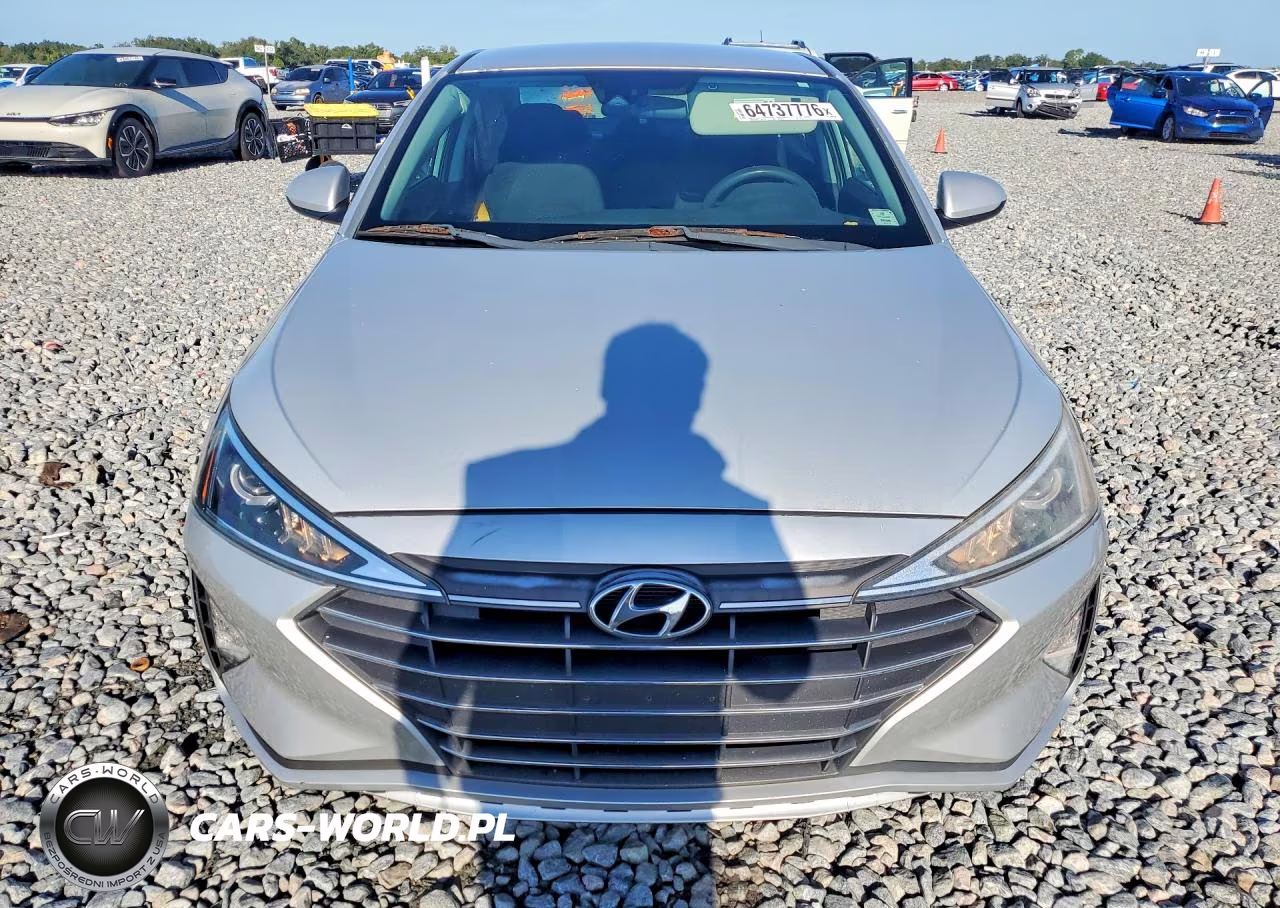 2019 Hyundai Elantra Sel VIN:5NPD84LF5KH481483 - 5