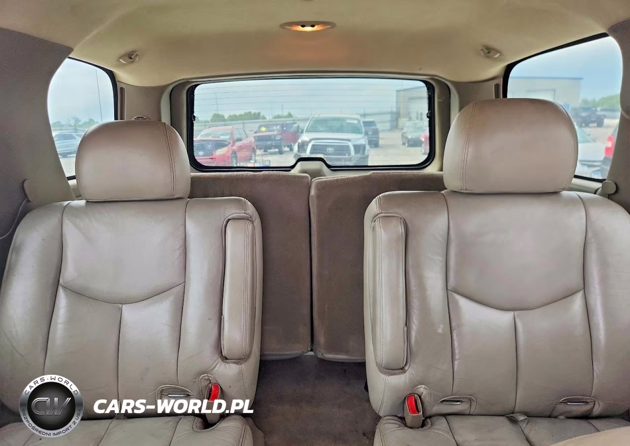 2004 GMC Yukon VIN:1GKEK13ZX4J174968 - 10