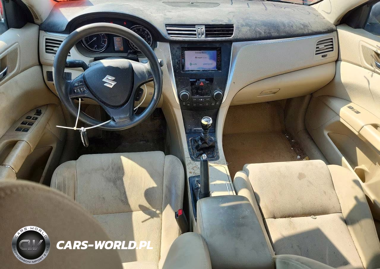 2012 Suzuki Kizashi S VIN:JS2RE9A16C6100082 - 8