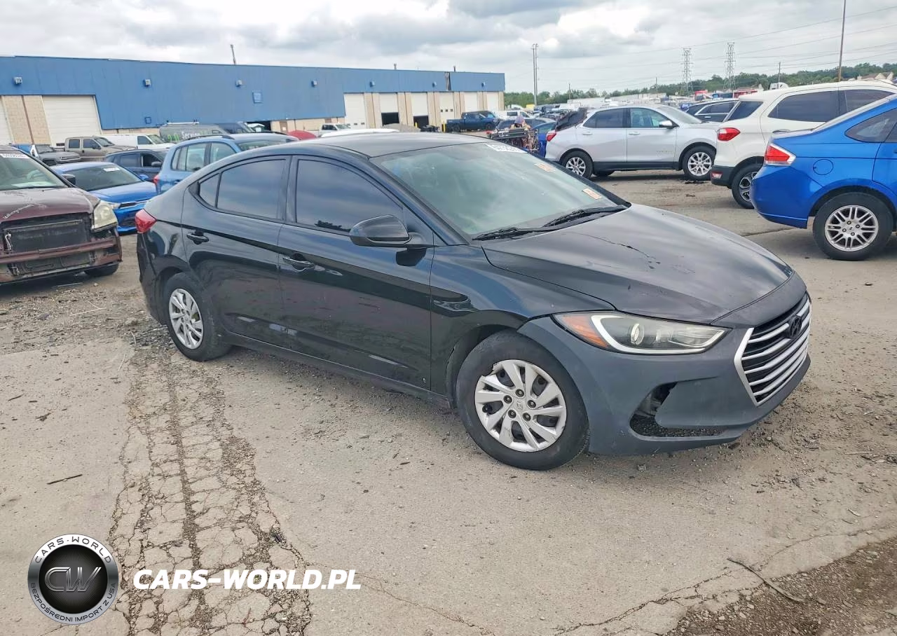 2017 Hyundai Elantra Se VIN:5NPD74LF9HH139742 - 4