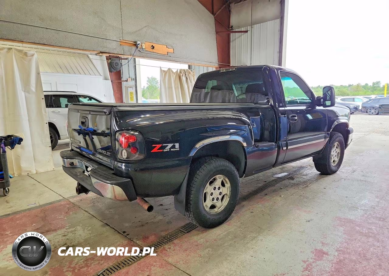 2003 Chevrolet Silverado K1500 VIN:1GCEK14T33Z123205 - 3