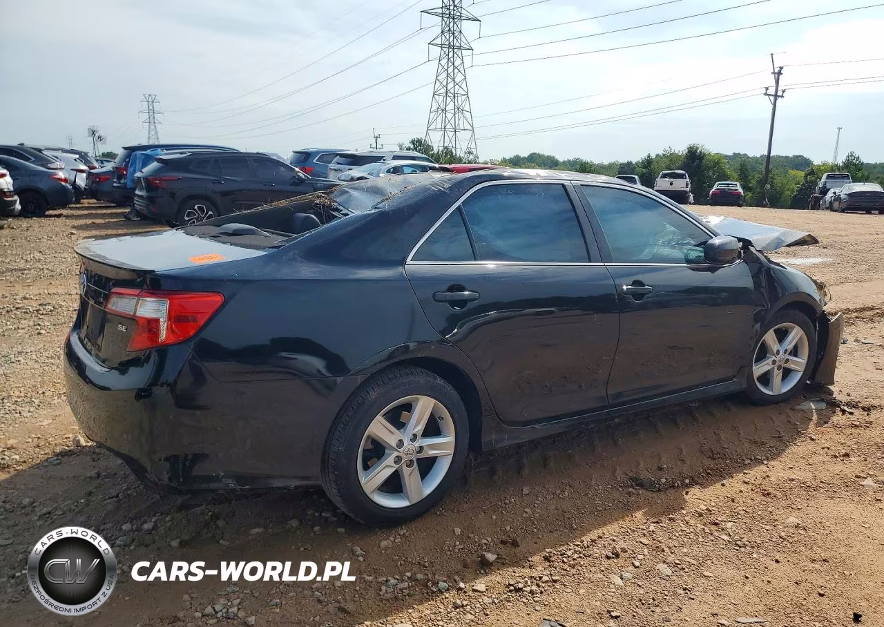 2014 Toyota Camry Se VIN:4T1BF1FKXEU342170 - 3