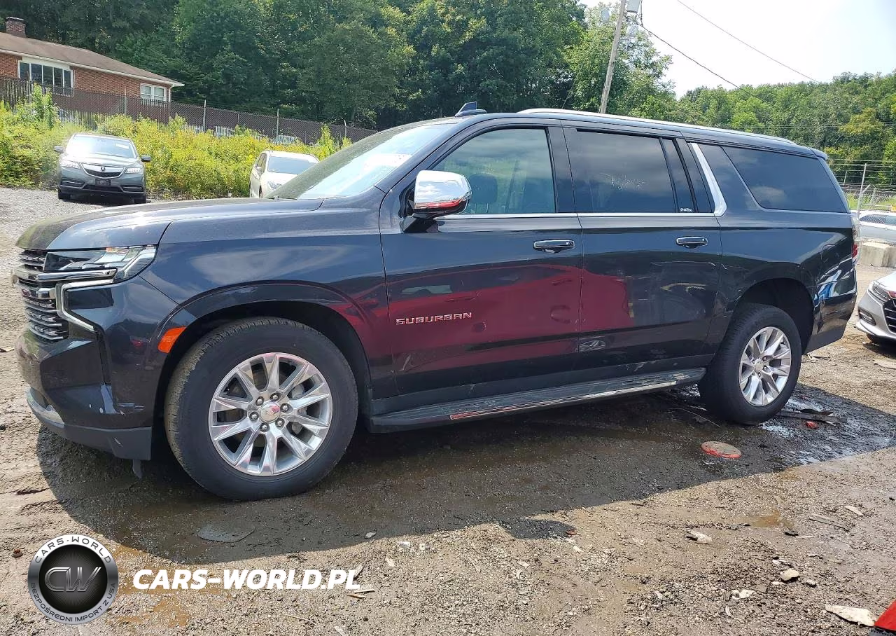 2023 Chevrolet Suburban C1500 Premier – zdjęcie 1 z 13