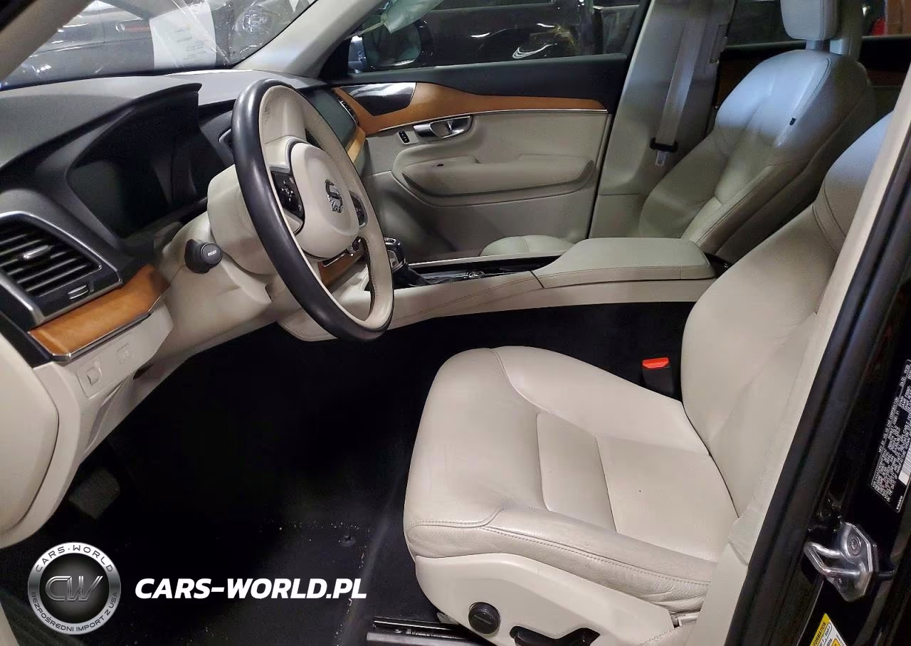 2021 Volvo Xc90 T6 Momentum VIN:YV4A221K9M1710442 - 7