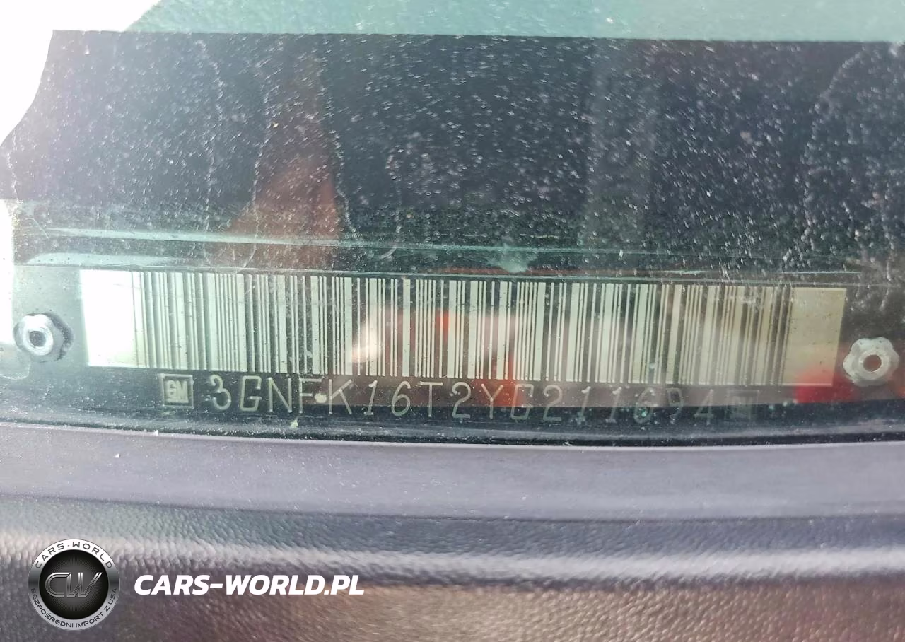 2000 Chevrolet Suburban K1500 VIN:3GNFK16T2YG211694 - 13
