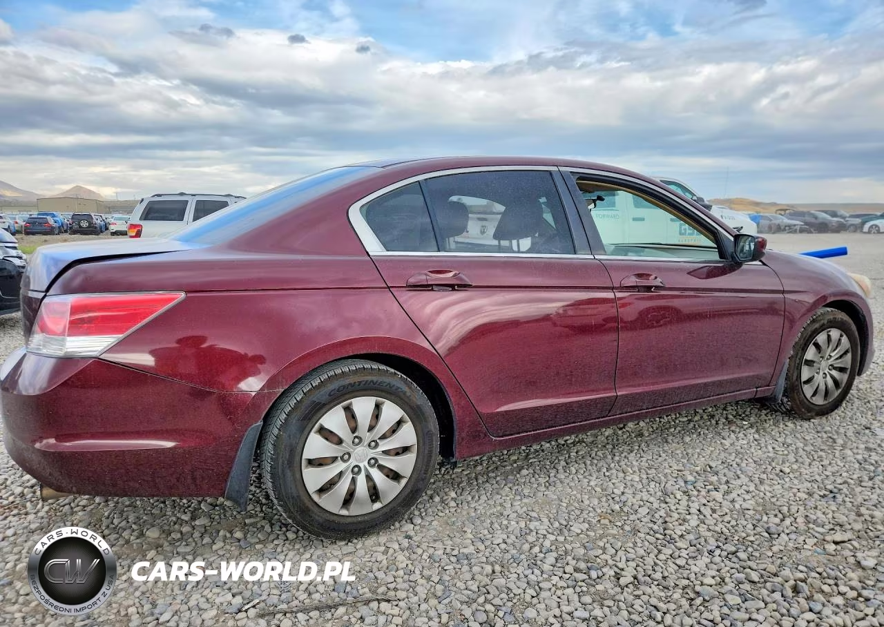2008 Honda Accord Lx VIN:JHMCP26378C033706 - 3