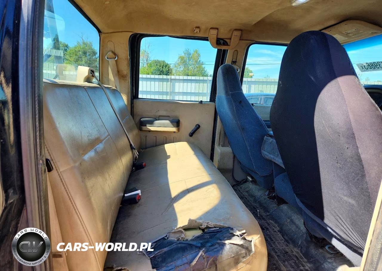 2008 Ford F450 Super Duty VIN:1FDXW47R88EA56593 - 11