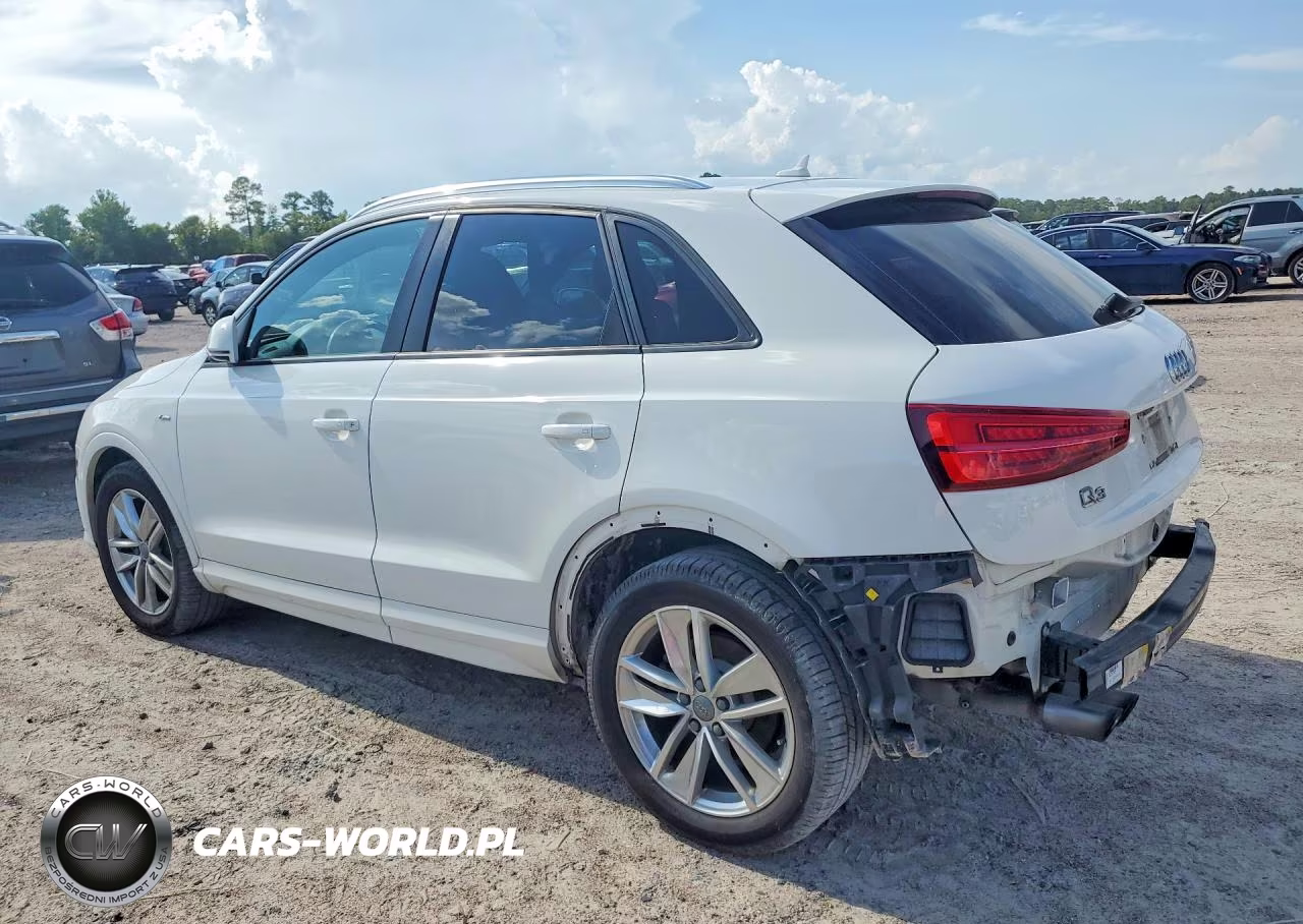 2018 Audi Q3 Premium VIN:WA1BCCFS9JR000581 - 2