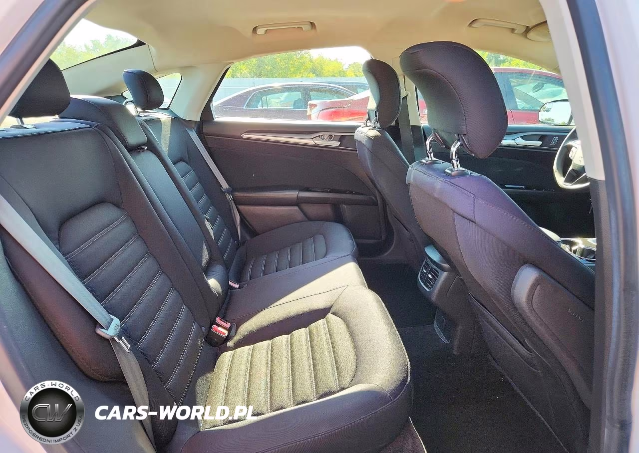 2014 Ford Fusion Se VIN:3FA6P0H74ER331734 - 10