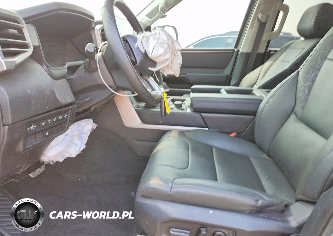 2024 Toyota Tundra Limited VIN:5TFWA5EC0RX033477 - 7