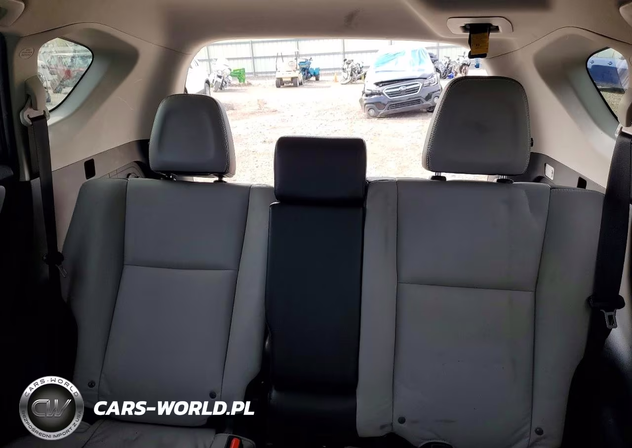 2016 Toyota Rav4 Limited VIN:JTMDFREV3GJ072422 - 10