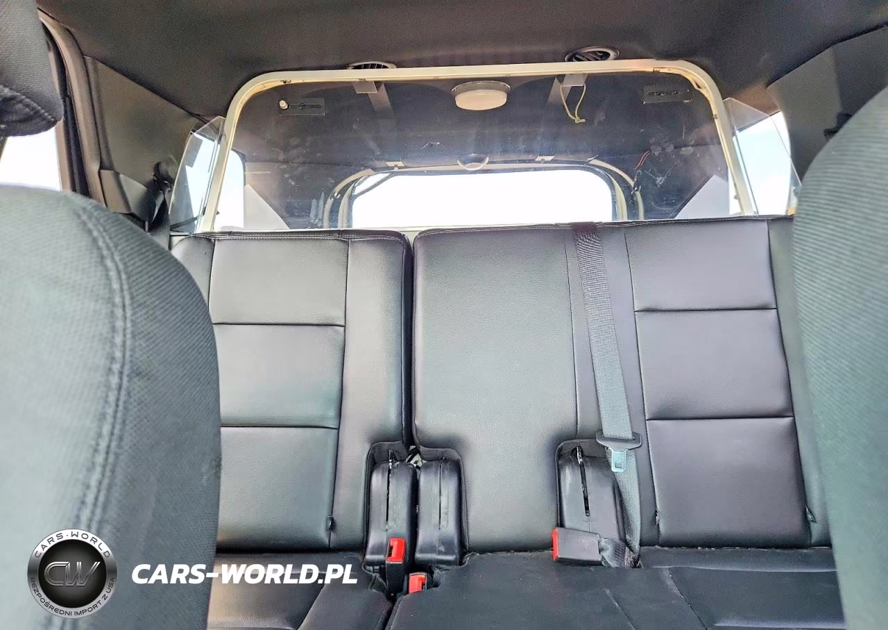 2016 Ford Explorer Police Interceptor VIN:1FM5K8AR2GGC91738 - 10