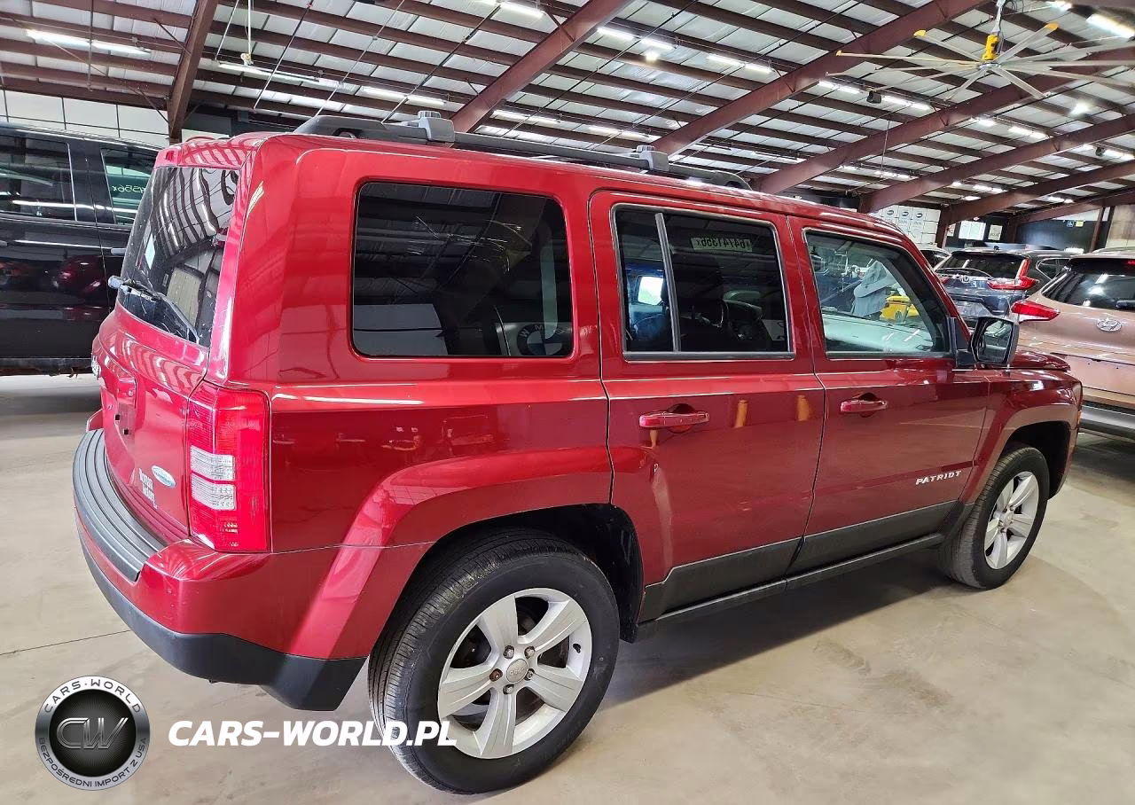 2017 Jeep Patriot Latitude VIN:1C4NJRFB8HD159675 - 3
