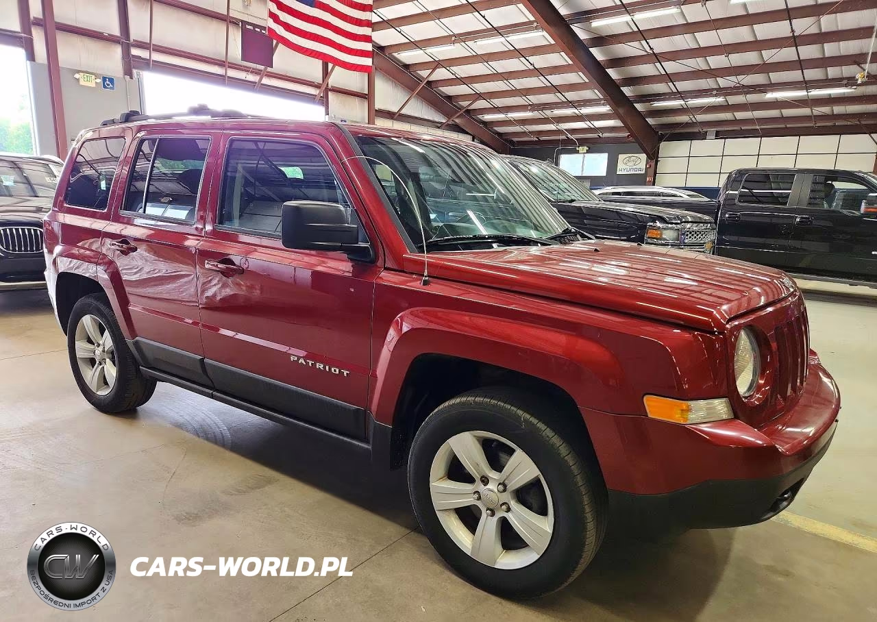 2017 Jeep Patriot Latitude VIN:1C4NJRFB8HD159675 - 4
