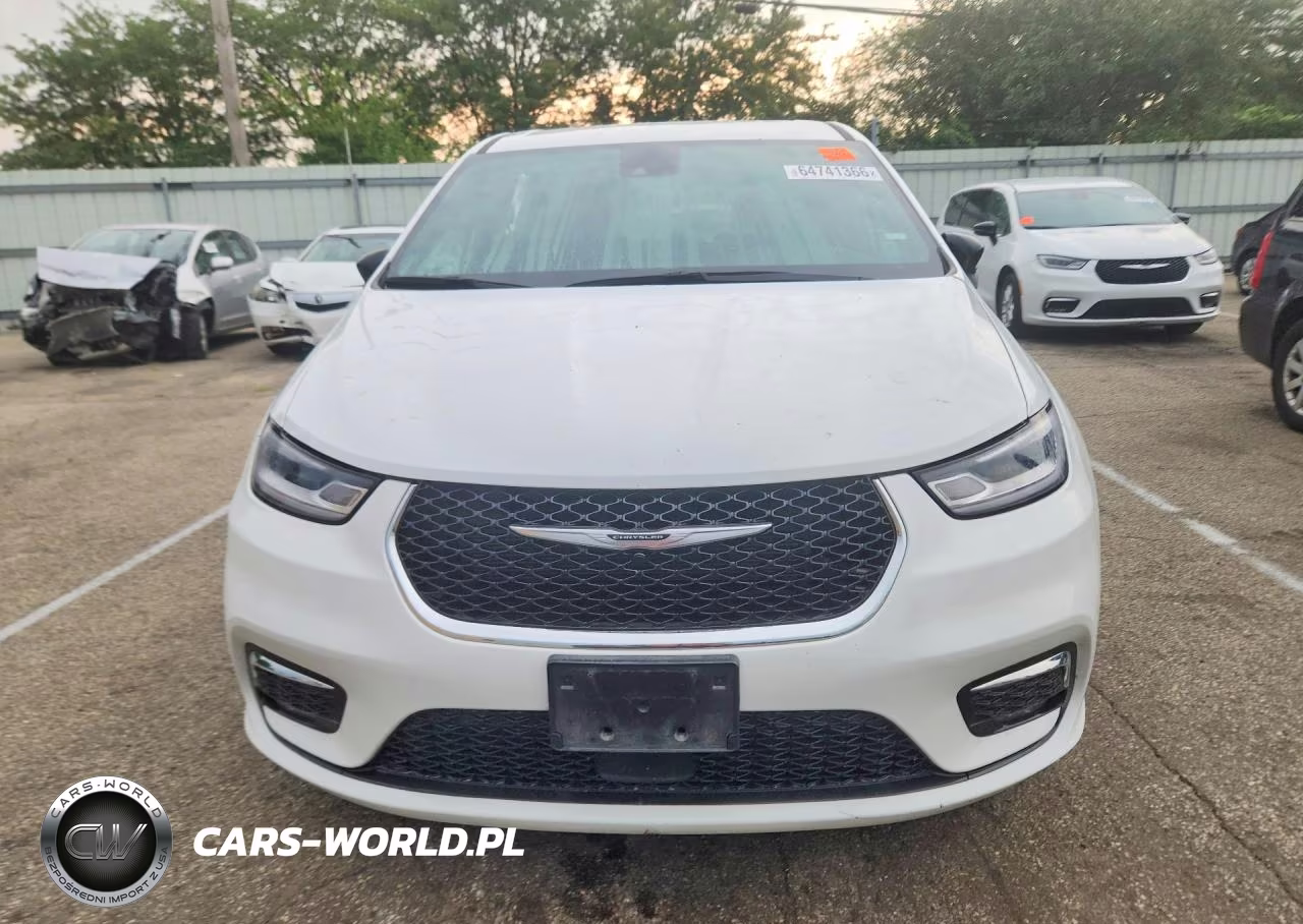 2025 Chrysler Pacifica Select VIN:2C4RC1BG3SR554690 - 5