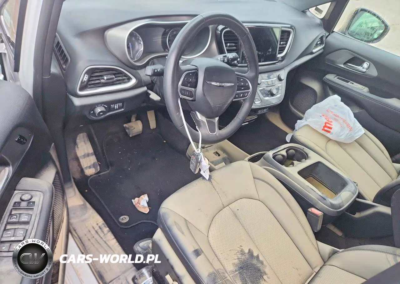 2025 Chrysler Pacifica Select VIN:2C4RC1BG3SR554690 - 8