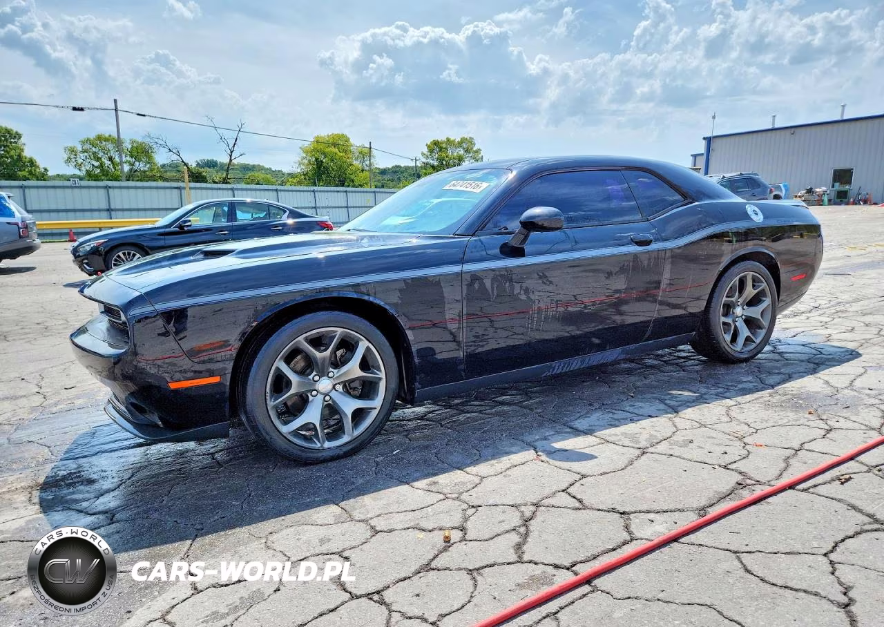 2015 Dodge Challenger Sxt