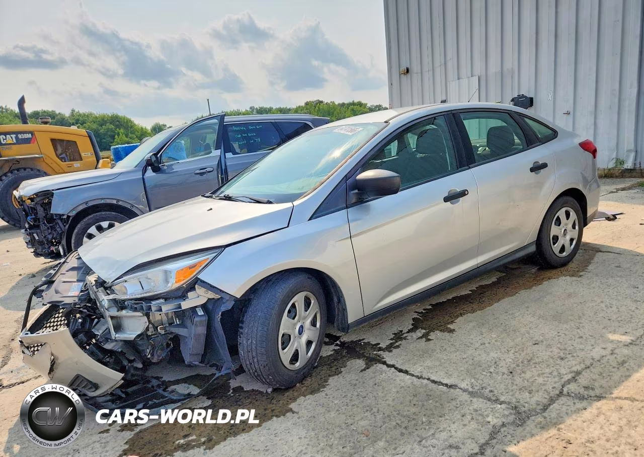 2017 Ford Focus S – zdjęcie 1 z 12
