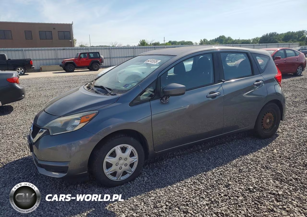 2017 Nissan Versa Note Sv VIN:3N1CE2CP5HL353323 - 1