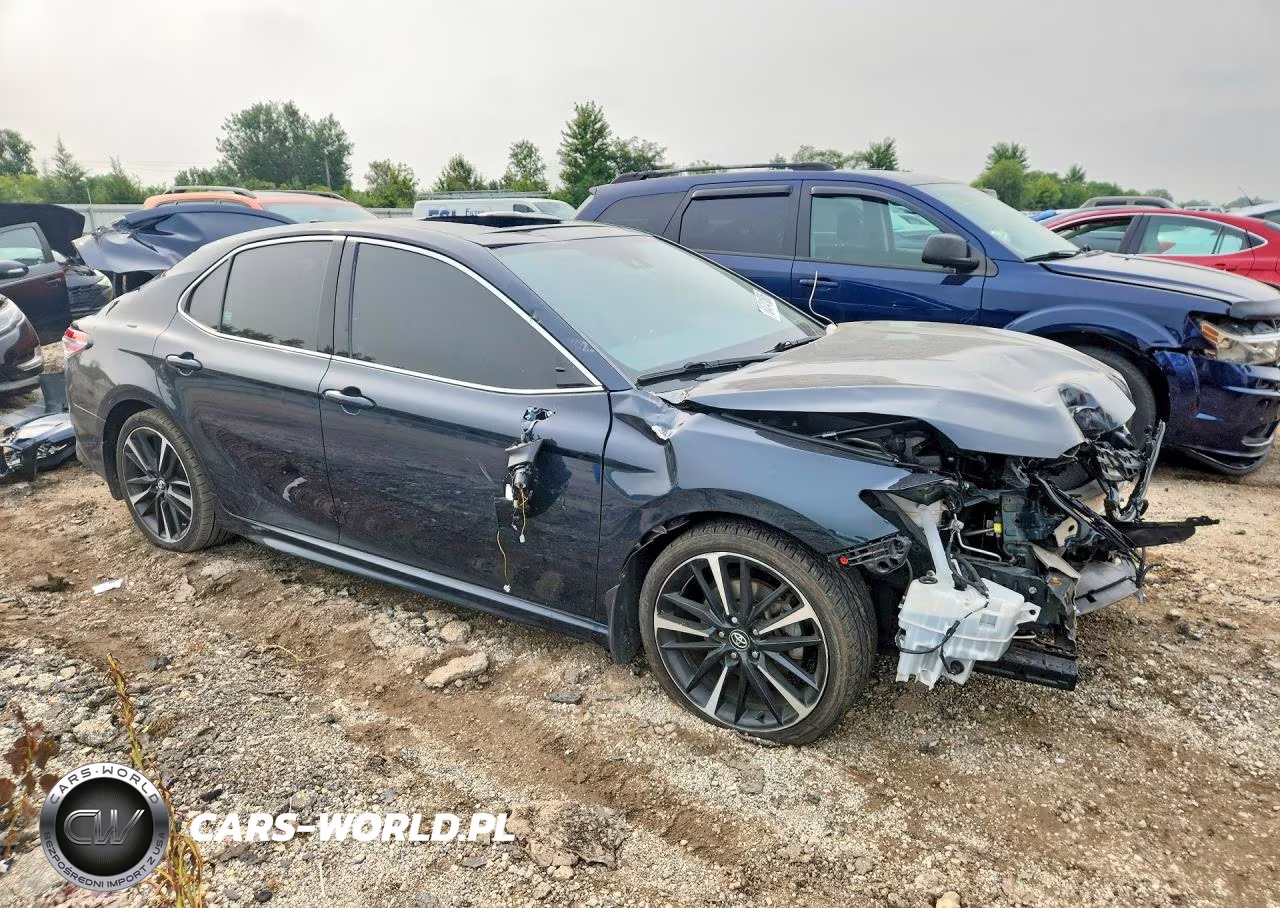 2020 Toyota Camry Xse VIN:4T1K61AK4LU882702 - 4