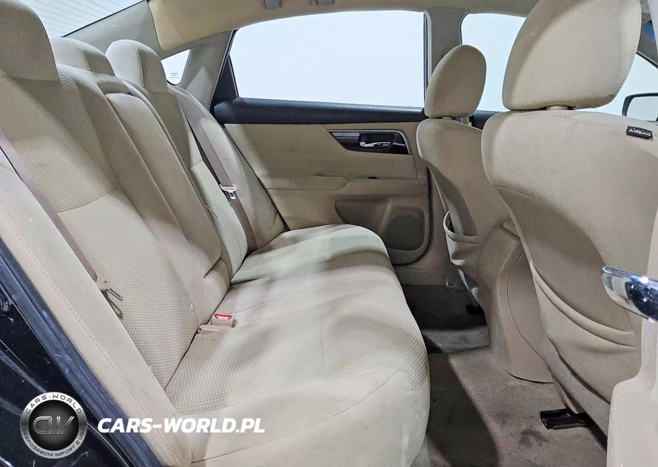 2014 Nissan Altima VIN:1N4AL3AP8EN332129 - 10