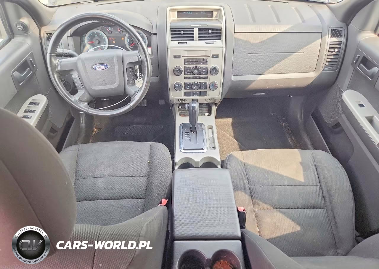 2010 Ford Escape Xlt VIN:1FMCU9D7XAKA79823 - 8