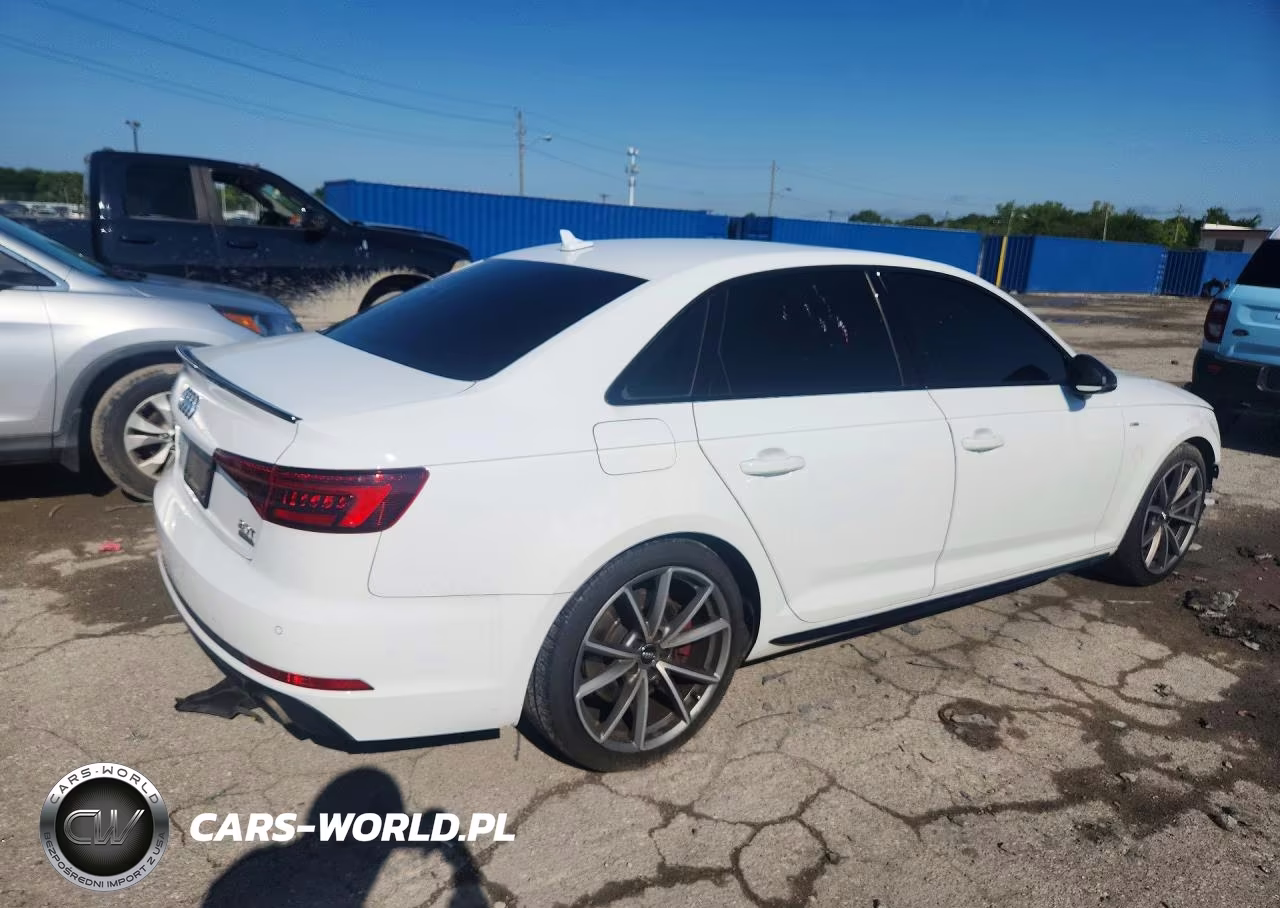 2018 Audi A4 Premium Plus VIN:WAUENAF4XJA150603 - 3