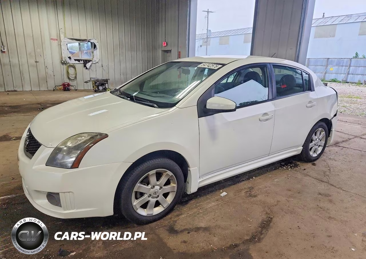 2012 Nissan Sentra 2.0 – zdjęcie 1 z 13