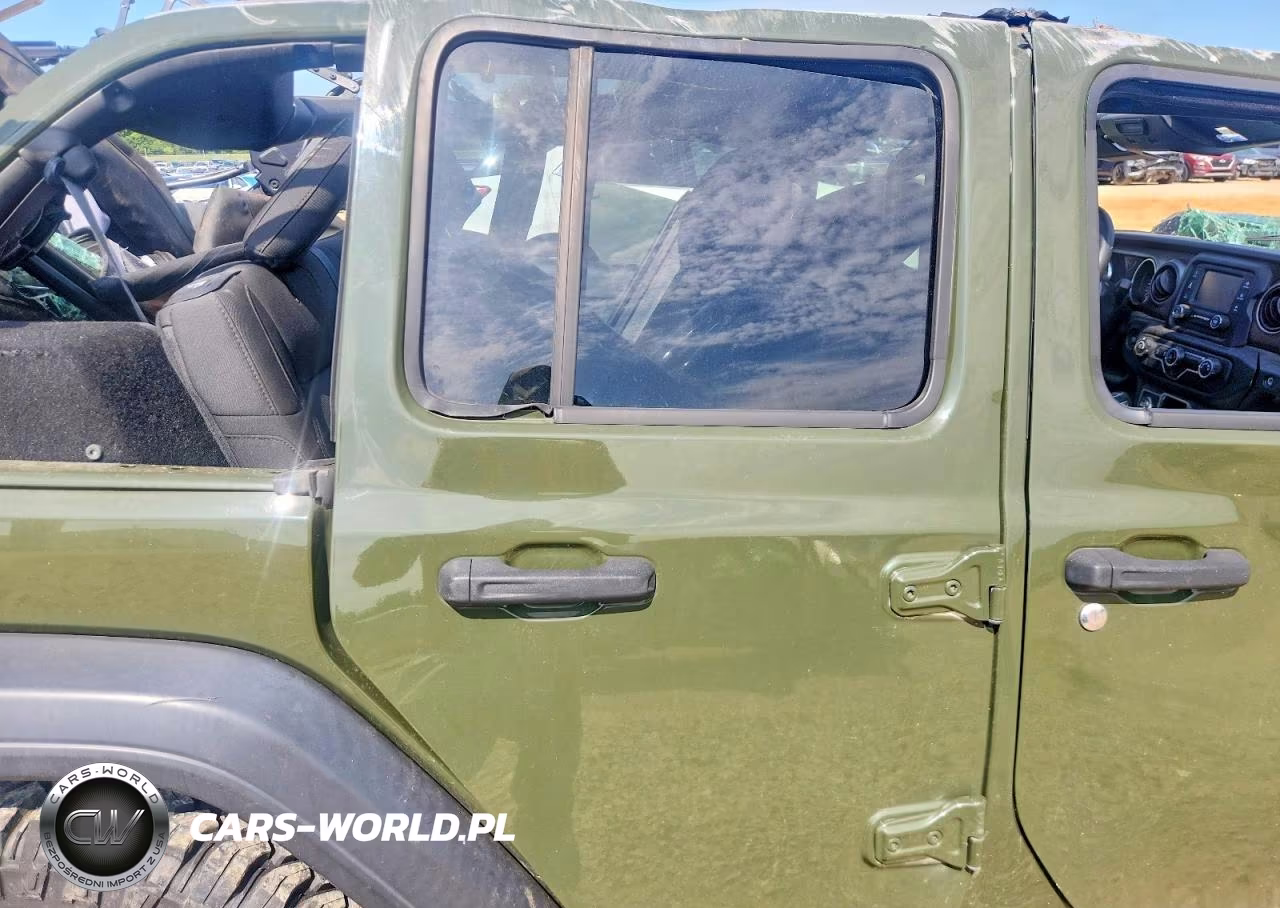 2020 Jeep Wrangler Unlimited Sport VIN:1C4HJXDG2LW346326 - 10
