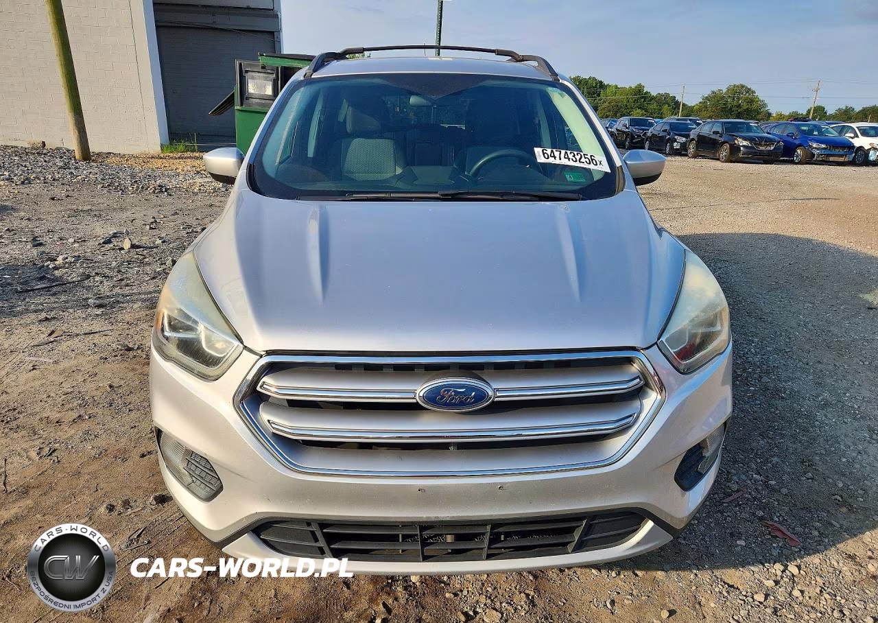 2017 Ford Escape Se VIN:1FMCU9GD6HUA78393 - 5