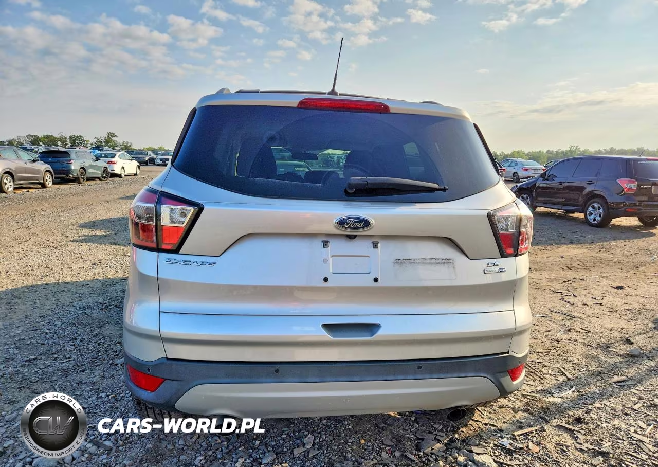2017 Ford Escape Se VIN:1FMCU9GD6HUA78393 - 6
