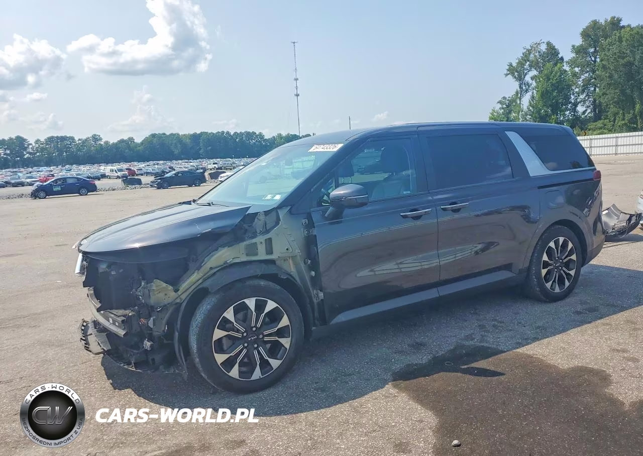 2022 Kia Carnival Ex – zdjęcie 1 z 13