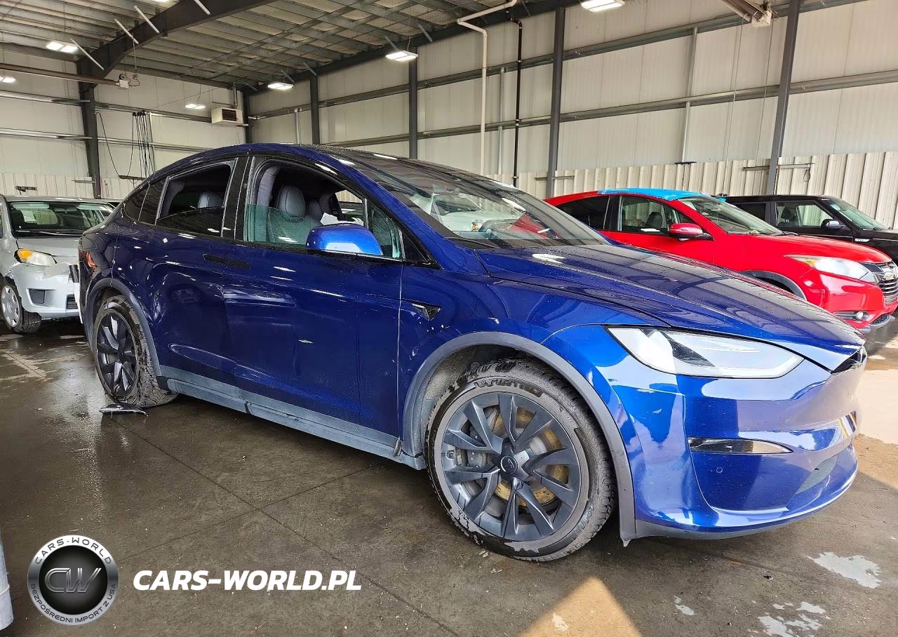 2022 Tesla Model X VIN:7SAXCBE60NF341411 - 4