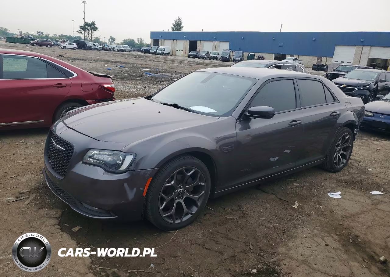 2015 Chrysler 300 S – zdjęcie 1 z 12