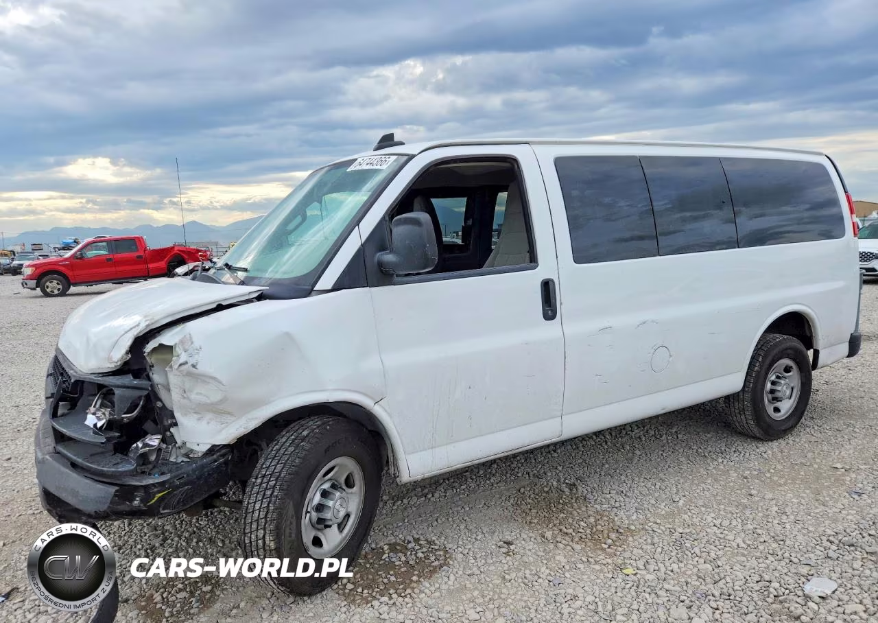 2017 Chevrolet Exp G3500 – zdjęcie 1 z 12