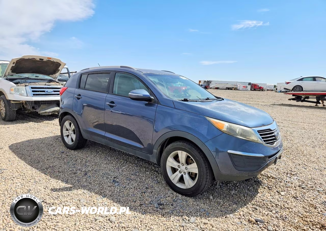 2012 Kia Sportage Lx VIN:KNDPB3A28C7260121 - 4