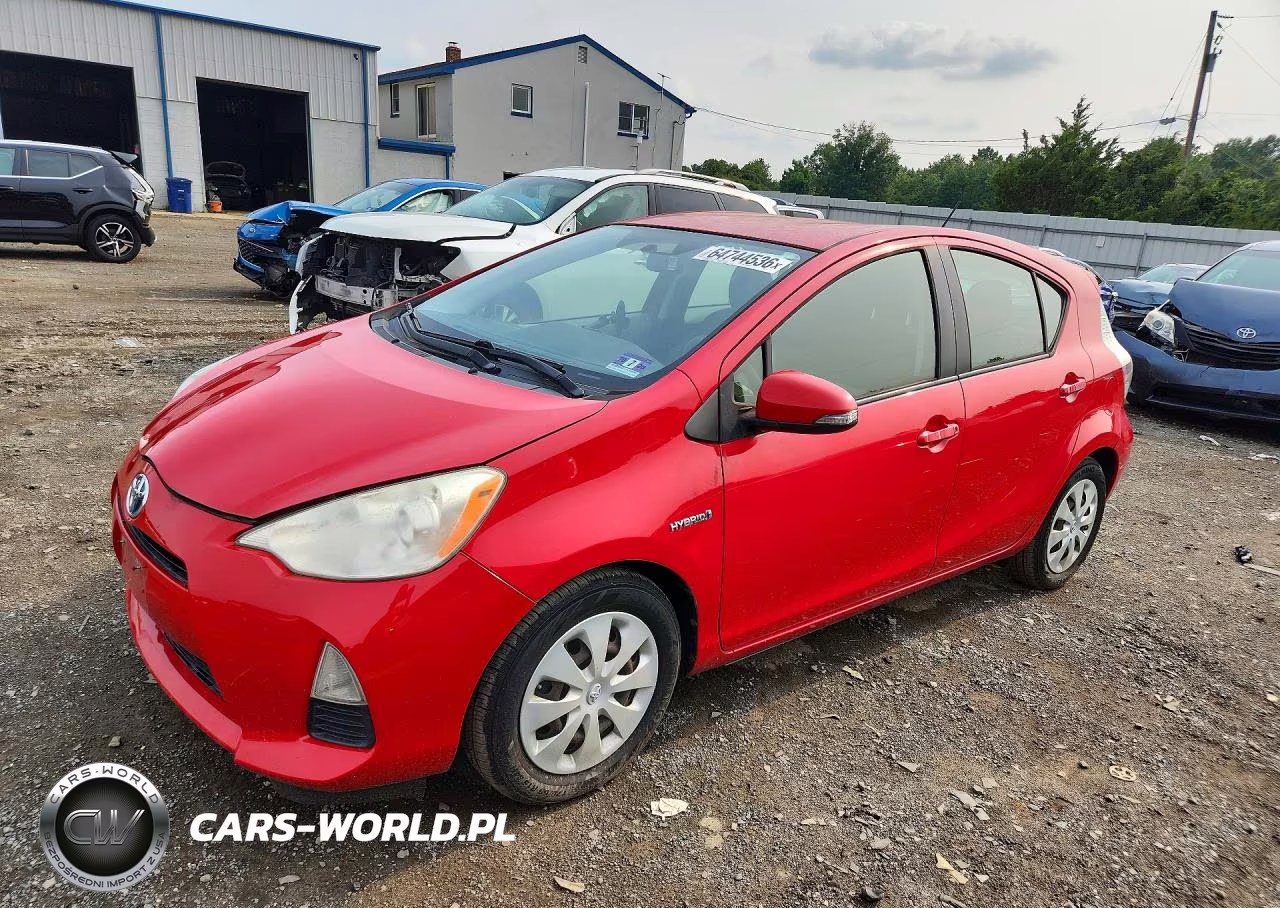 2013 Toyota Prius C – zdjęcie 1 z 12