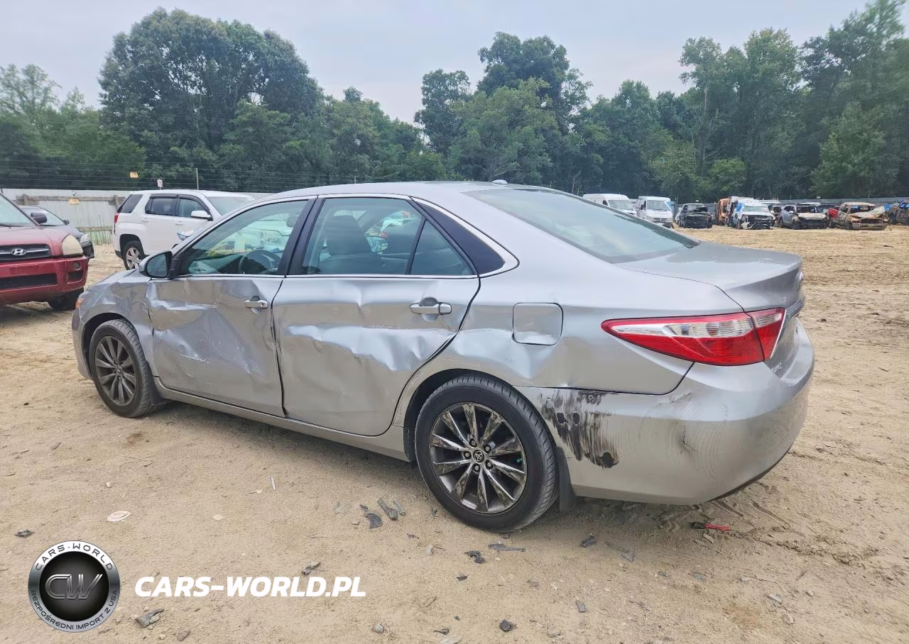 2015 Toyota Camry Xle VIN:4T1BF1FK8FU913687 - 2