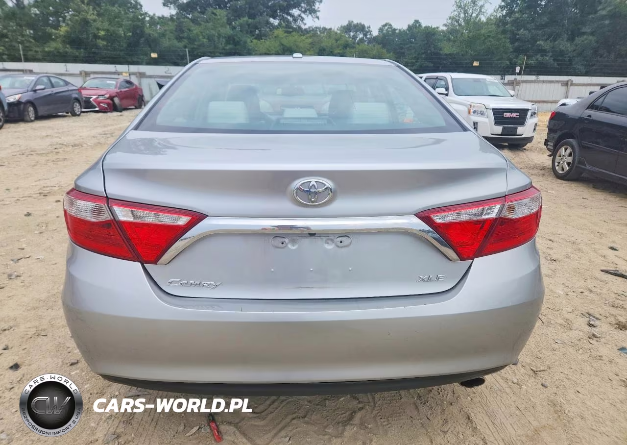 2015 Toyota Camry Xle VIN:4T1BF1FK8FU913687 - 6