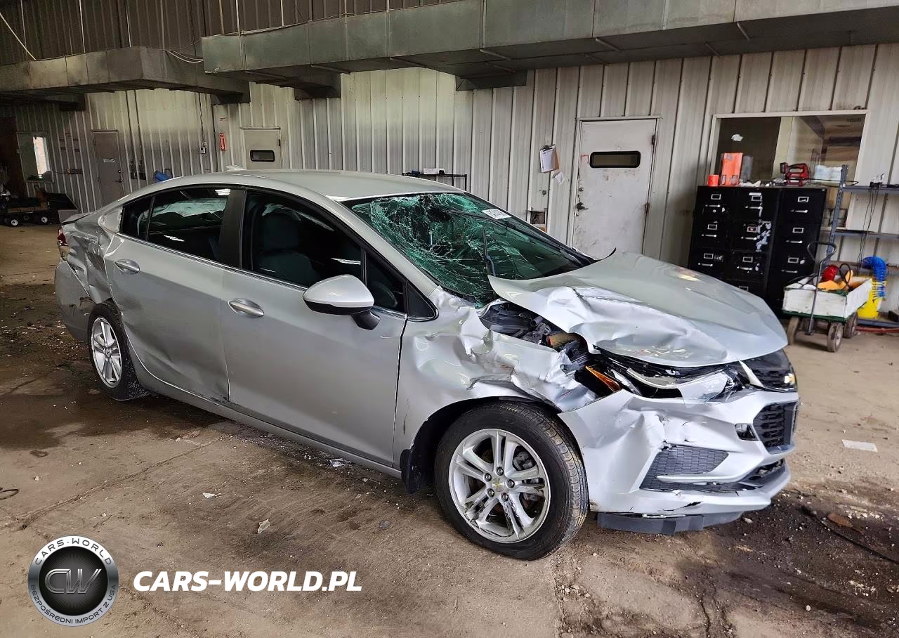 2016 Chevrolet Cruze Lt VIN:1G1BE5SM4G7253114 - 4