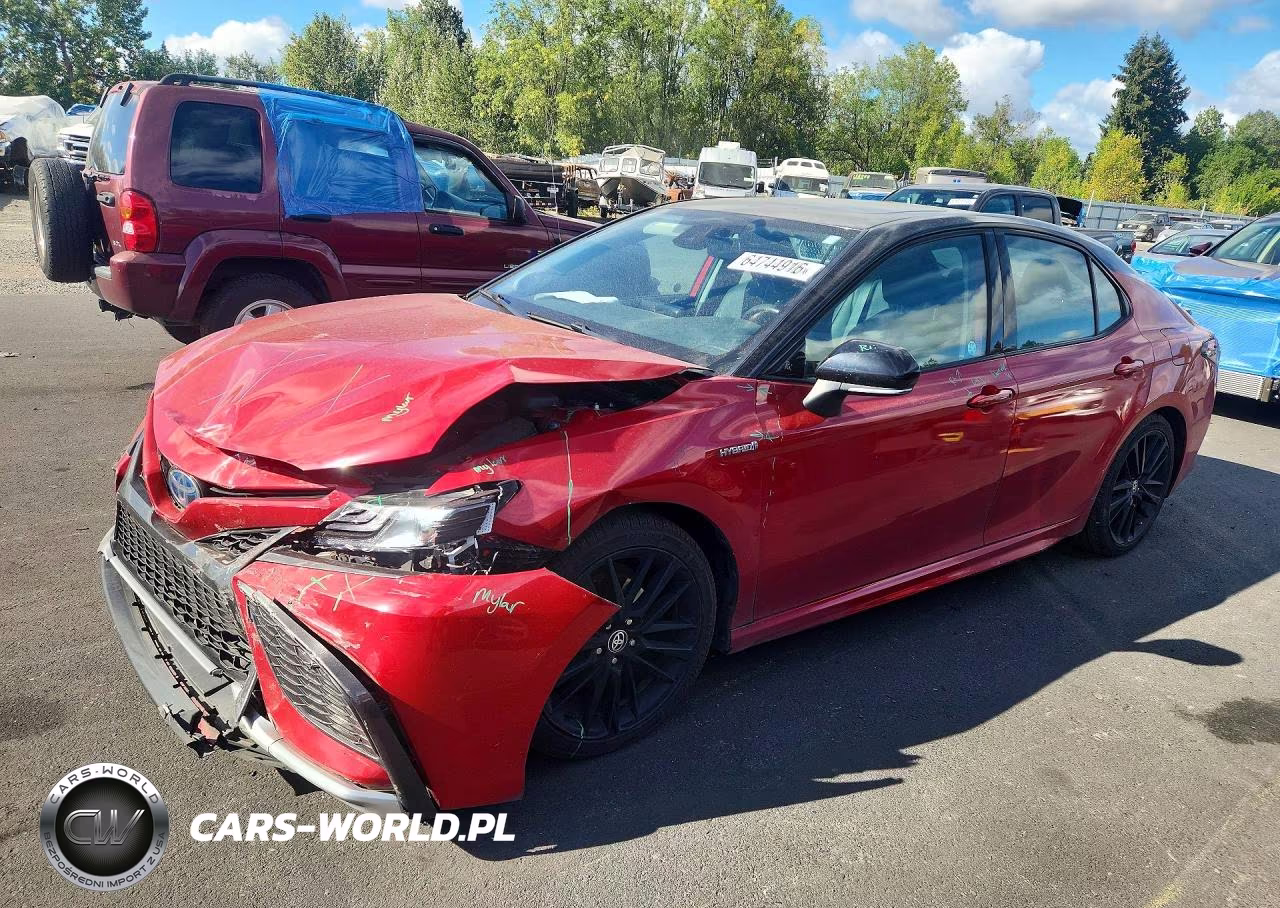 2021 Toyota Camry Xse