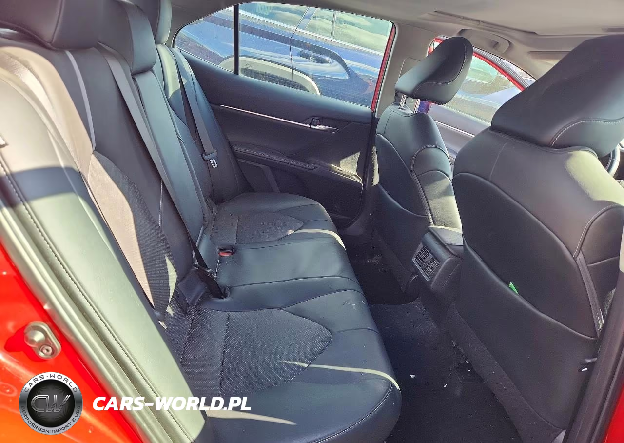 2021 Toyota Camry Xse VIN:4T1K31AK1MU020919 - 10