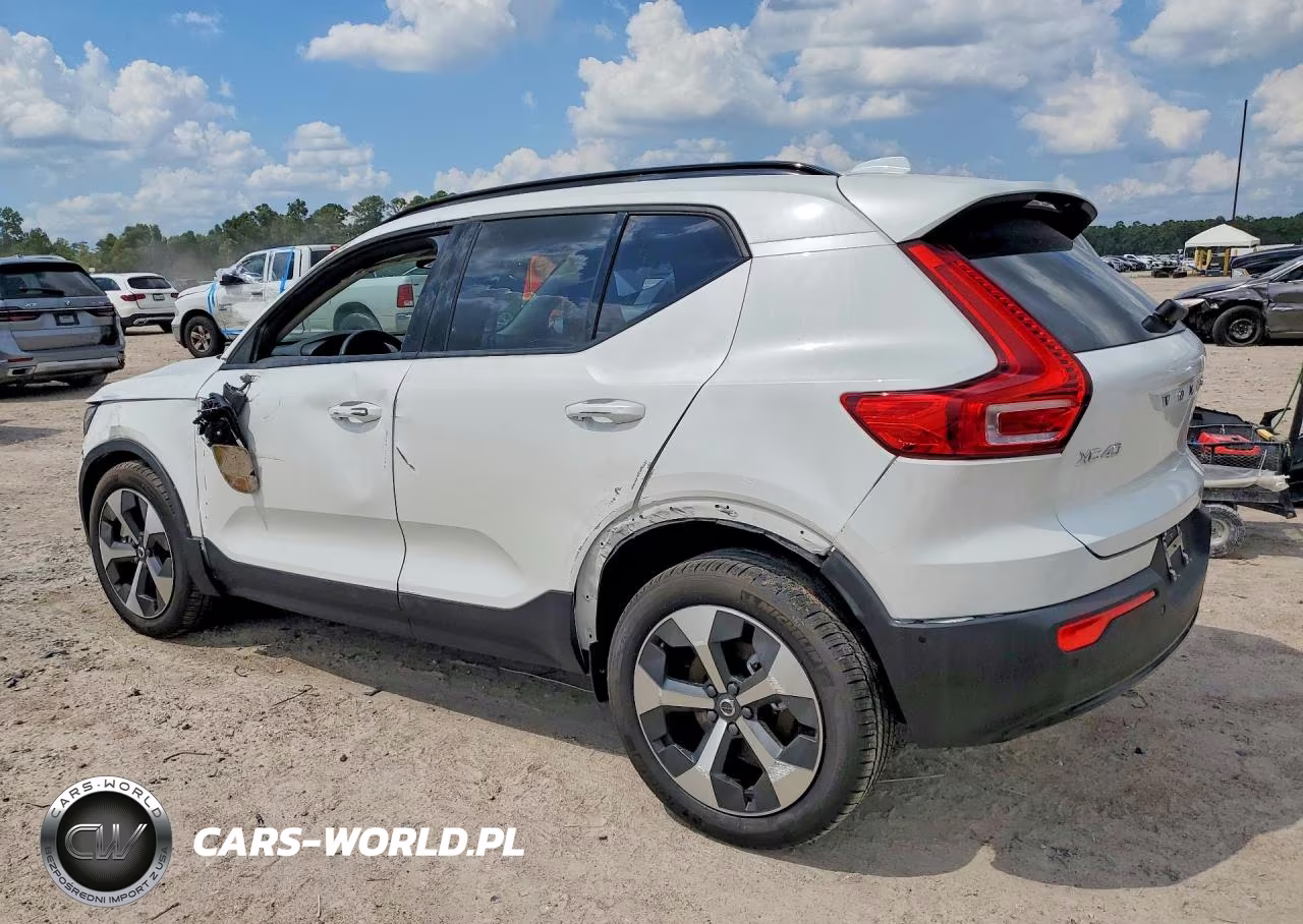 2026 Volvo Xc40 Plus VIN:YV4L12UC6T2735551 - 2
